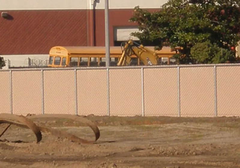 200 Foot Chain Link Fence With Tan Slats